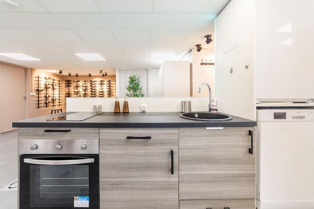 Superbe Logement Au Bord Des Plages Toulon Bagian luar foto